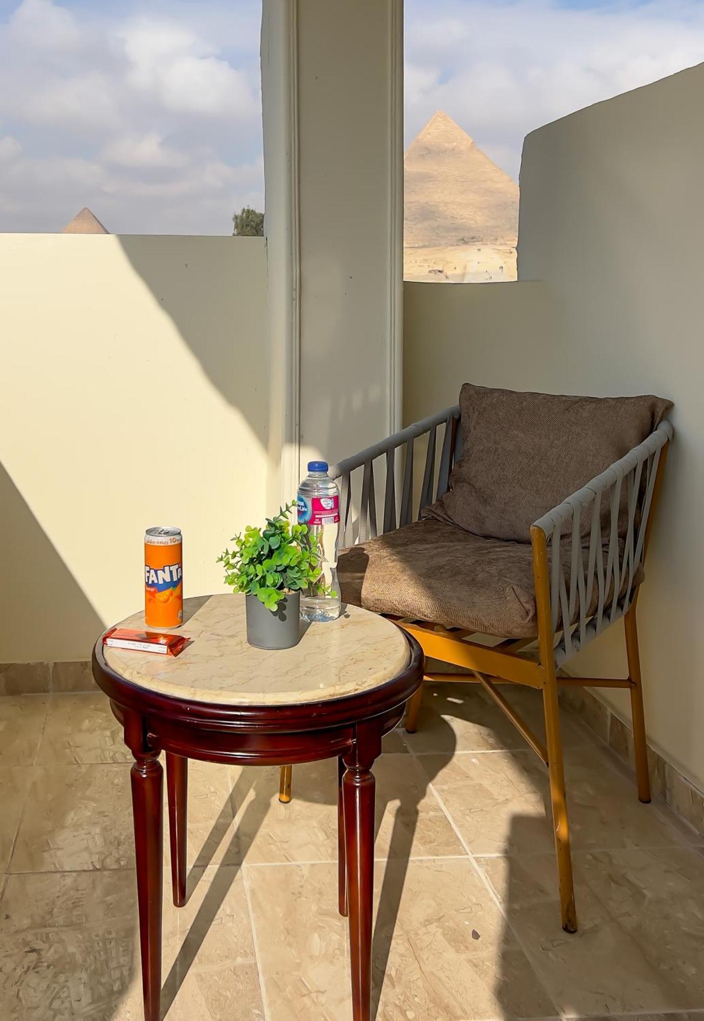 Pyramids Glory Inn Kafret el-Gabal Esterno foto
