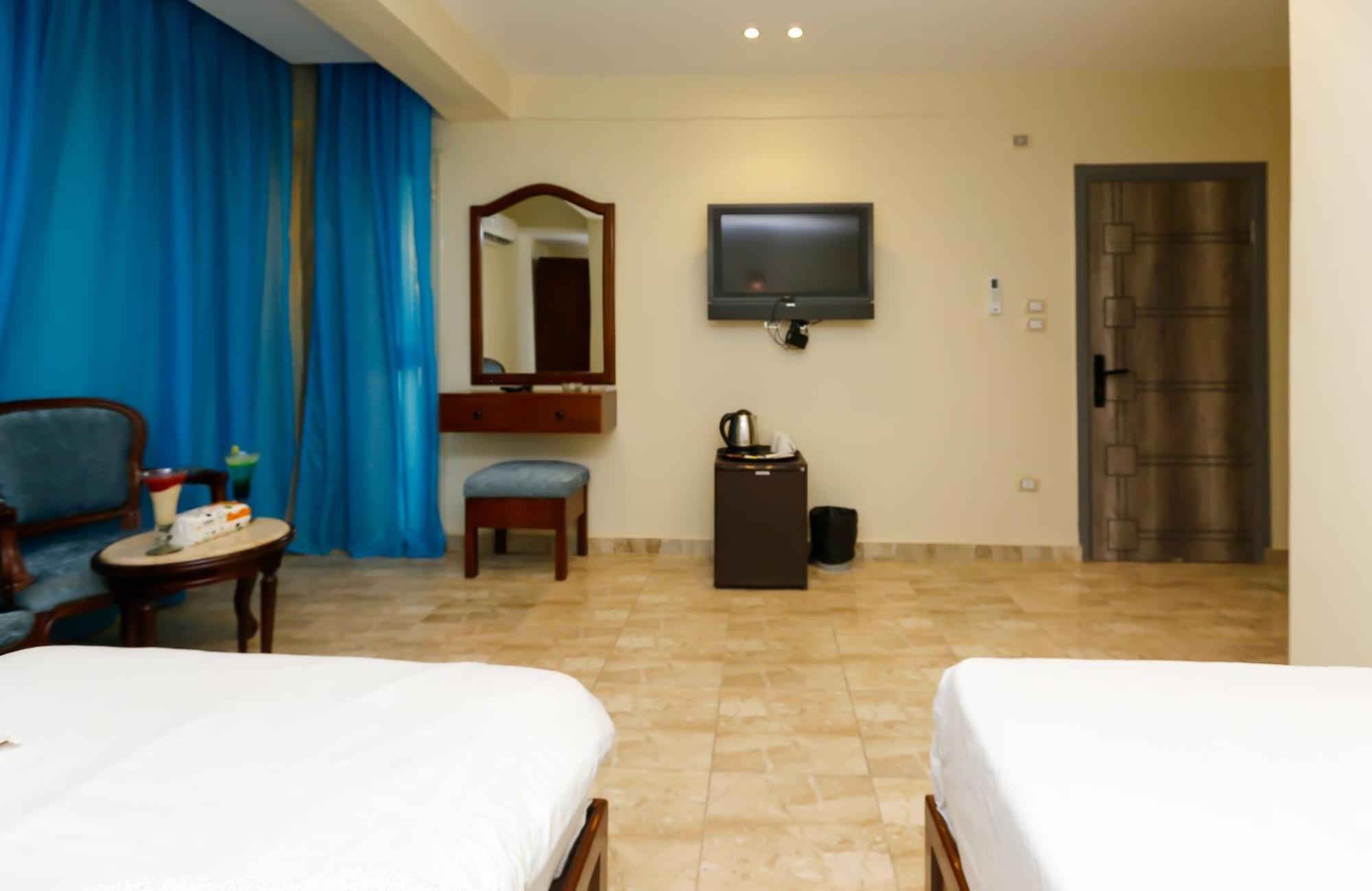 Pyramids Glory Inn Kafret el-Gabal Esterno foto